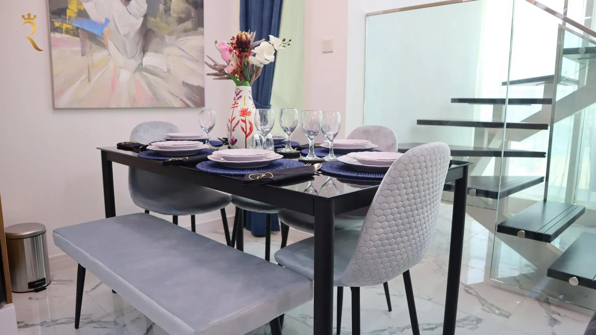 Appartement Drift Noir Bold 2Br Duplex Escape In Oasis Émirats arabes unis