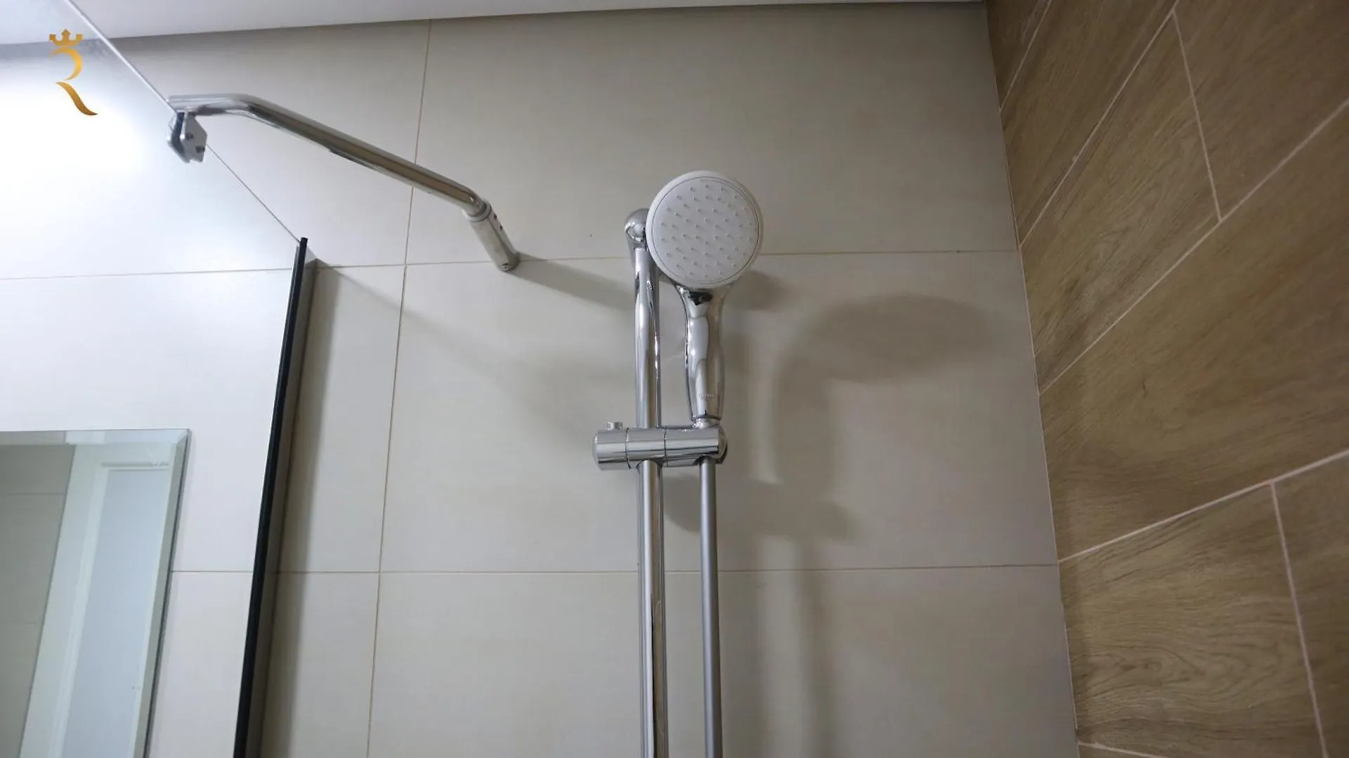 Appartement Drift Noir Bold 2Br Duplex Escape In Oasis