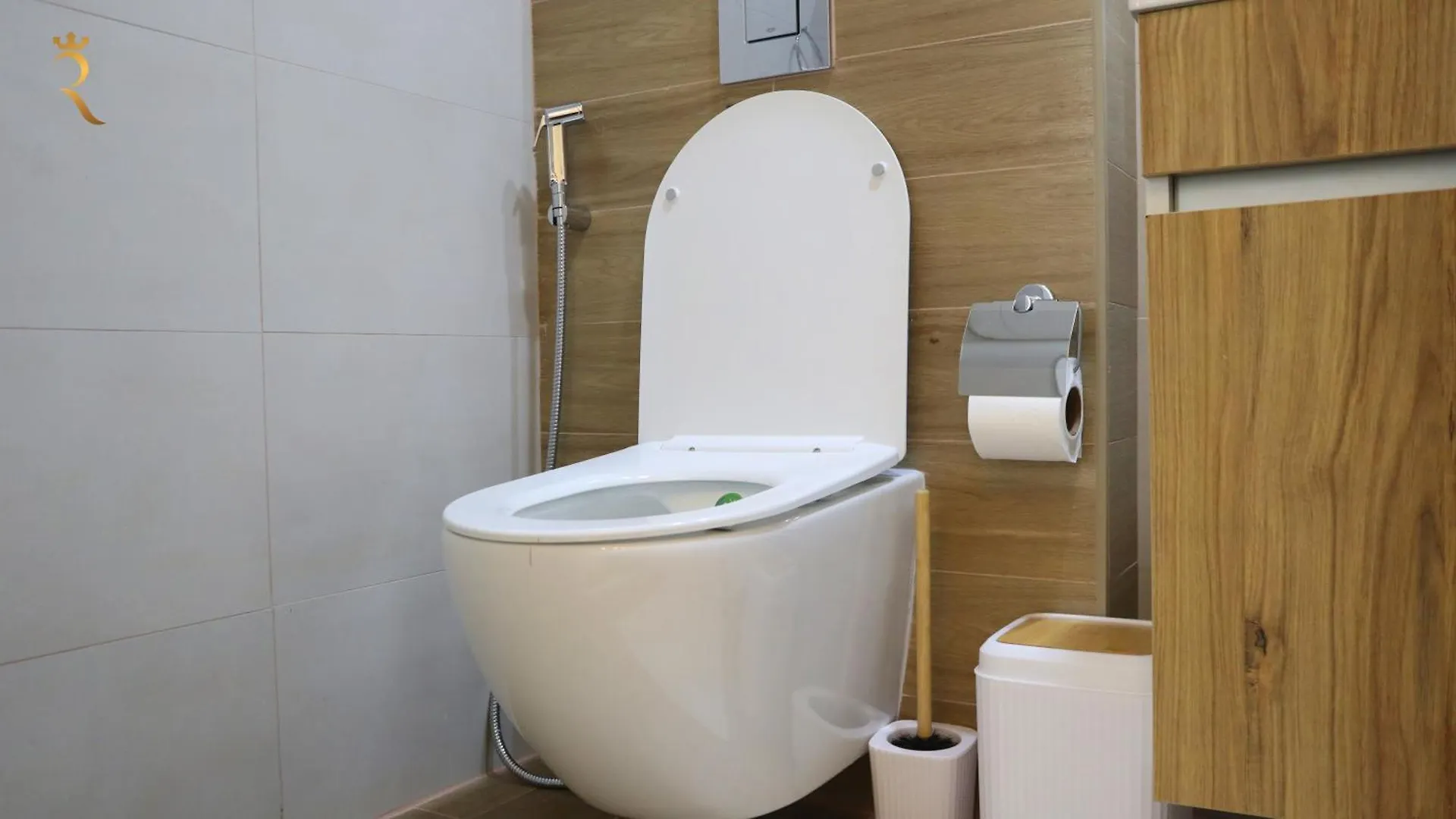 Drift Noir Bold 2Br Duplex Escape In Oasis Appartement Abou Dabi