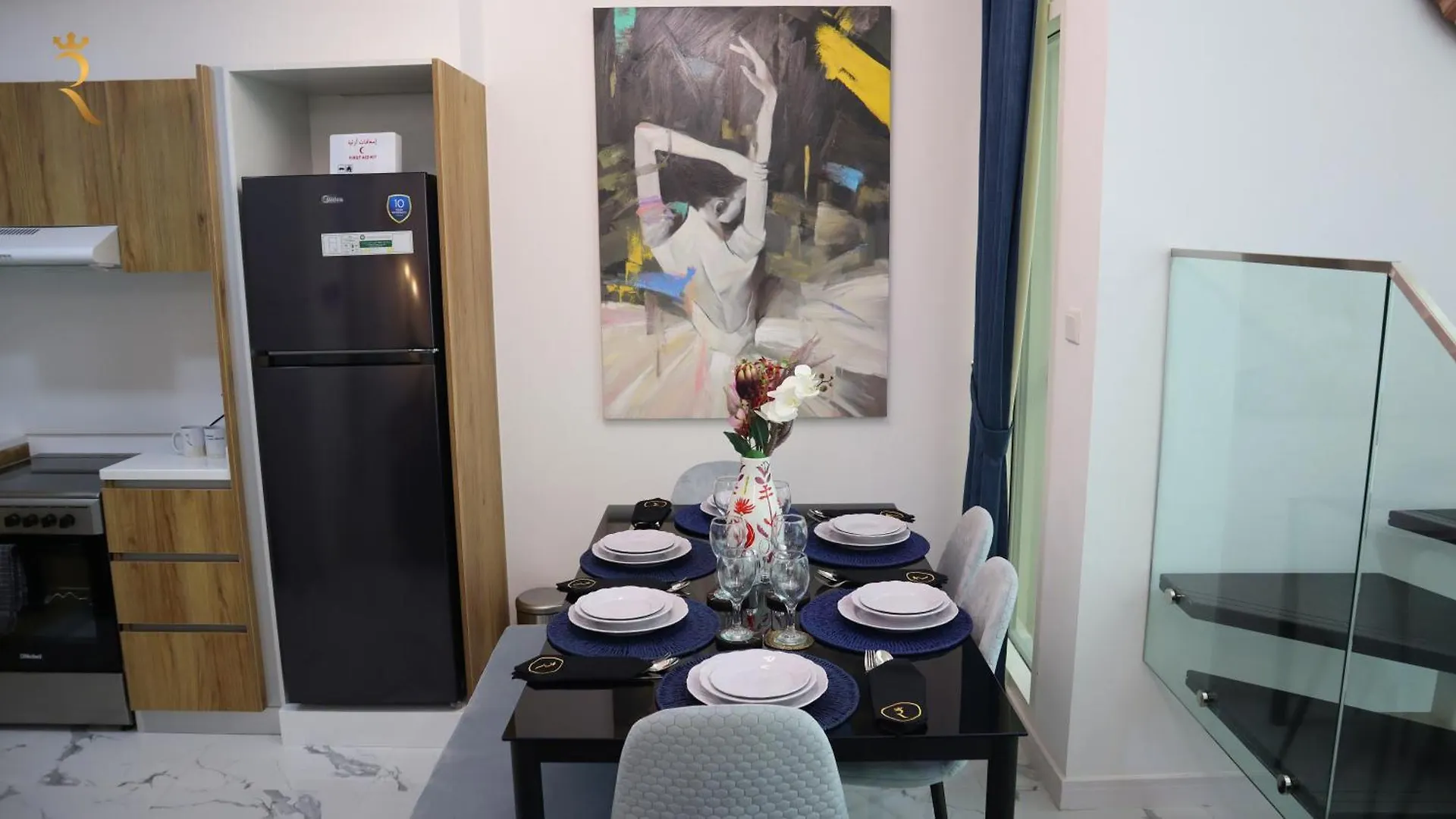 Drift Noir Bold 2Br Duplex Escape In Oasis Appartement